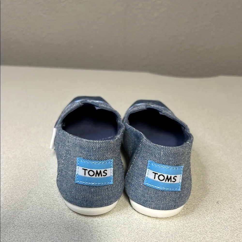 Toms Blue and Pink Flats with Bohemian Patterns - Picture 3 of 5